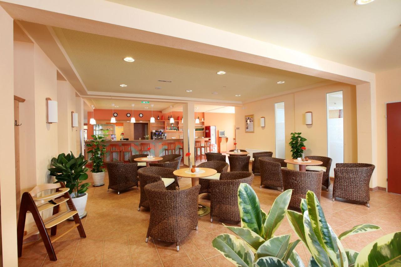 Jufa Hotel St Michael Im Lungau Санкт-Михель  Экстерьер фото