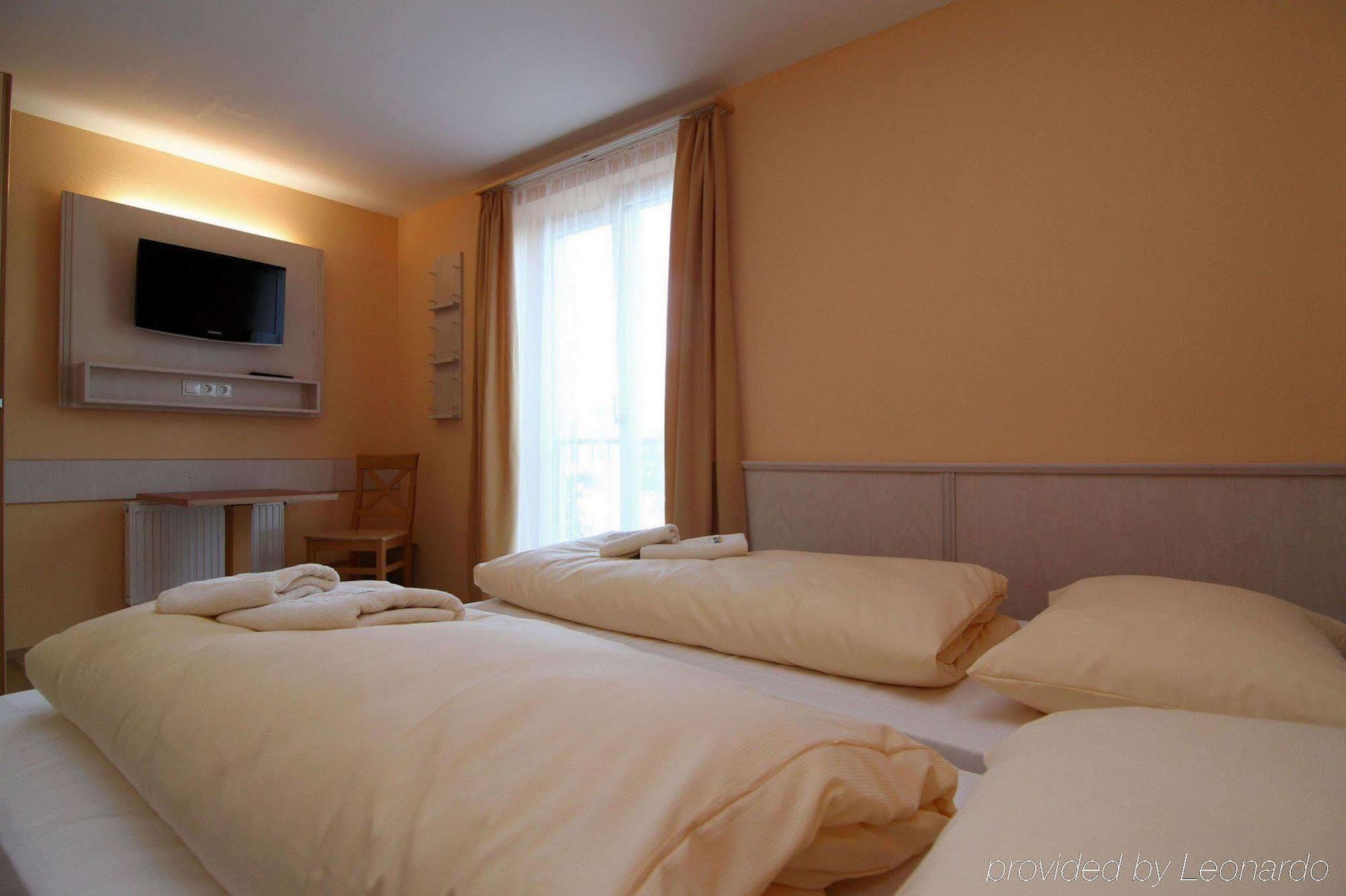 Jufa Hotel St Michael Im Lungau Санкт-Михель  Номер фото