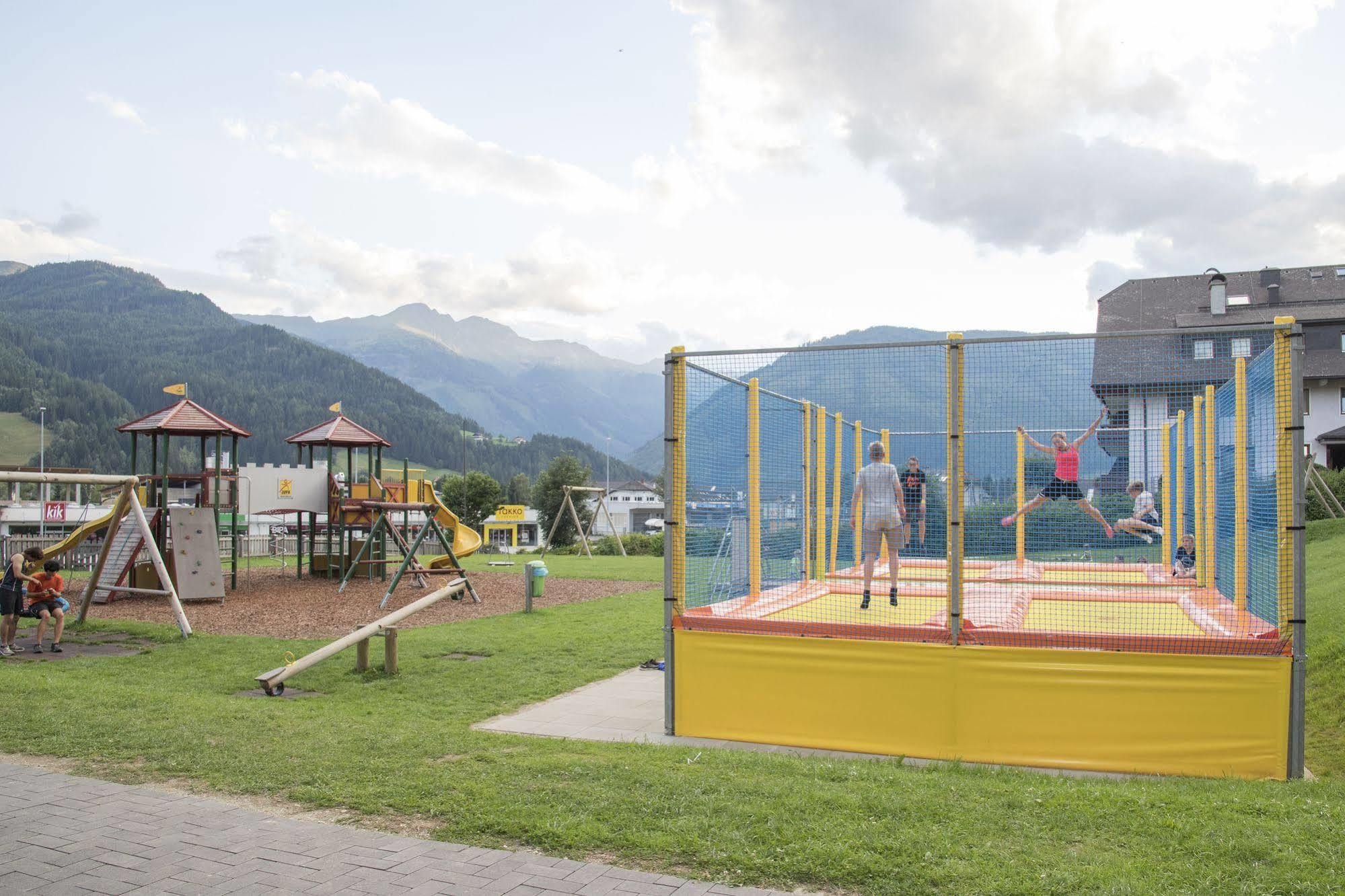 Jufa Hotel St Michael Im Lungau Санкт-Михель  Экстерьер фото