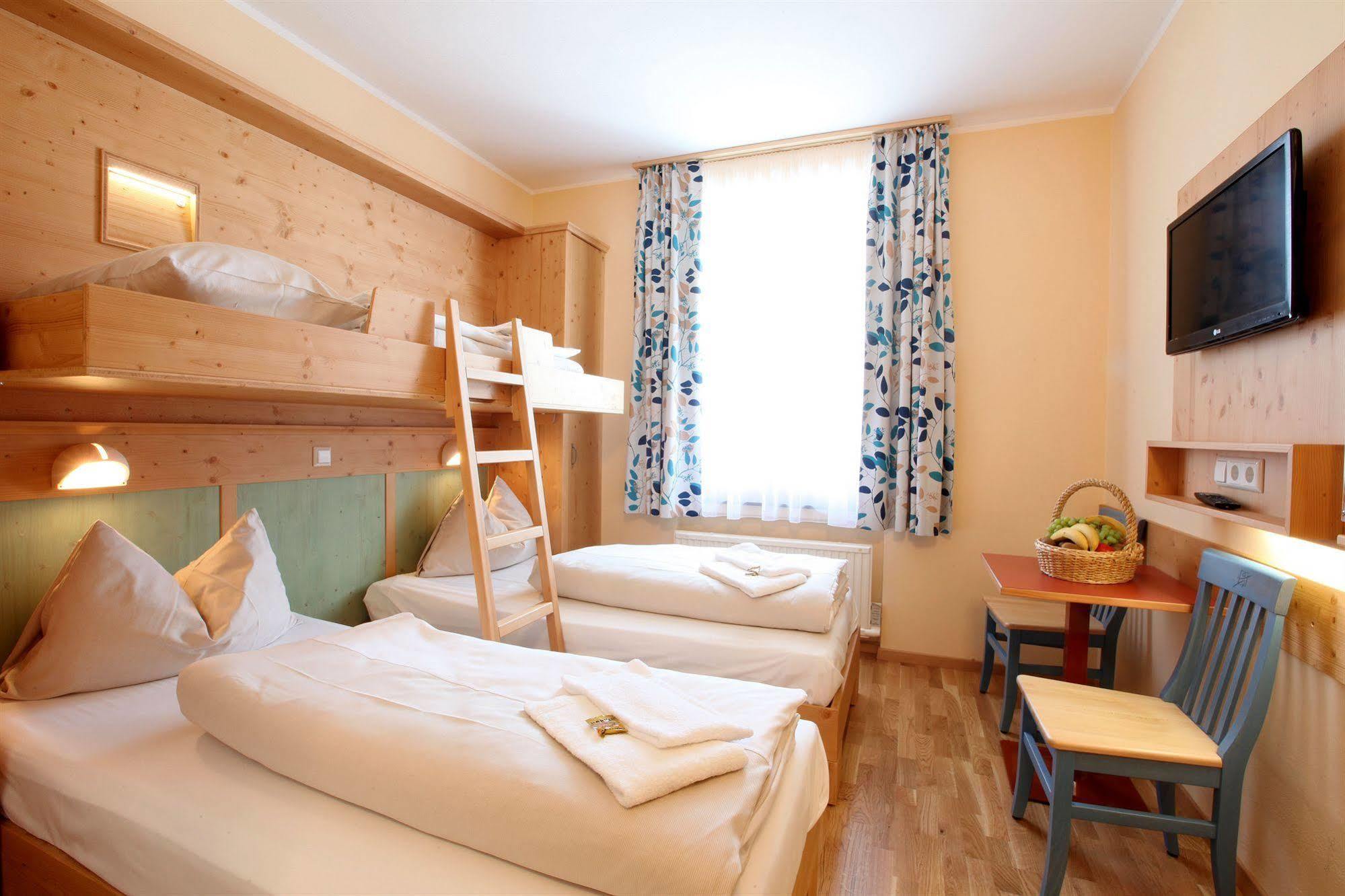 Jufa Hotel St Michael Im Lungau Санкт-Михель  Экстерьер фото